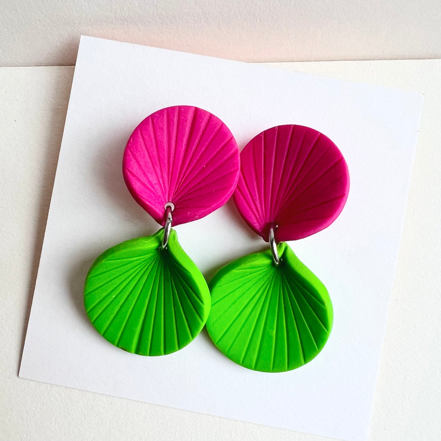 Colour-blocked earrings REI