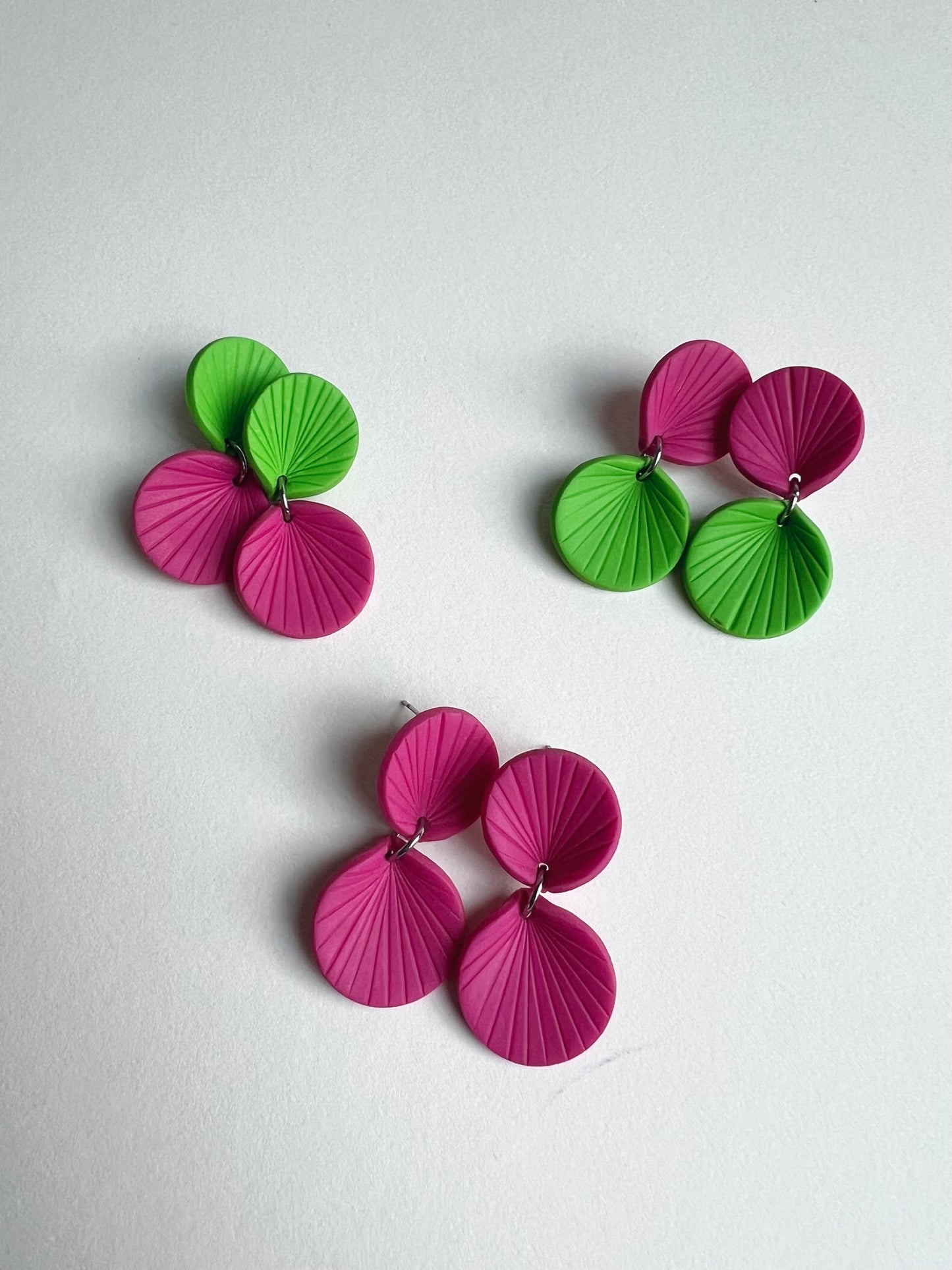 Colour-blocked earrings REI
