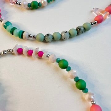 Beaded necklace and bracelet set