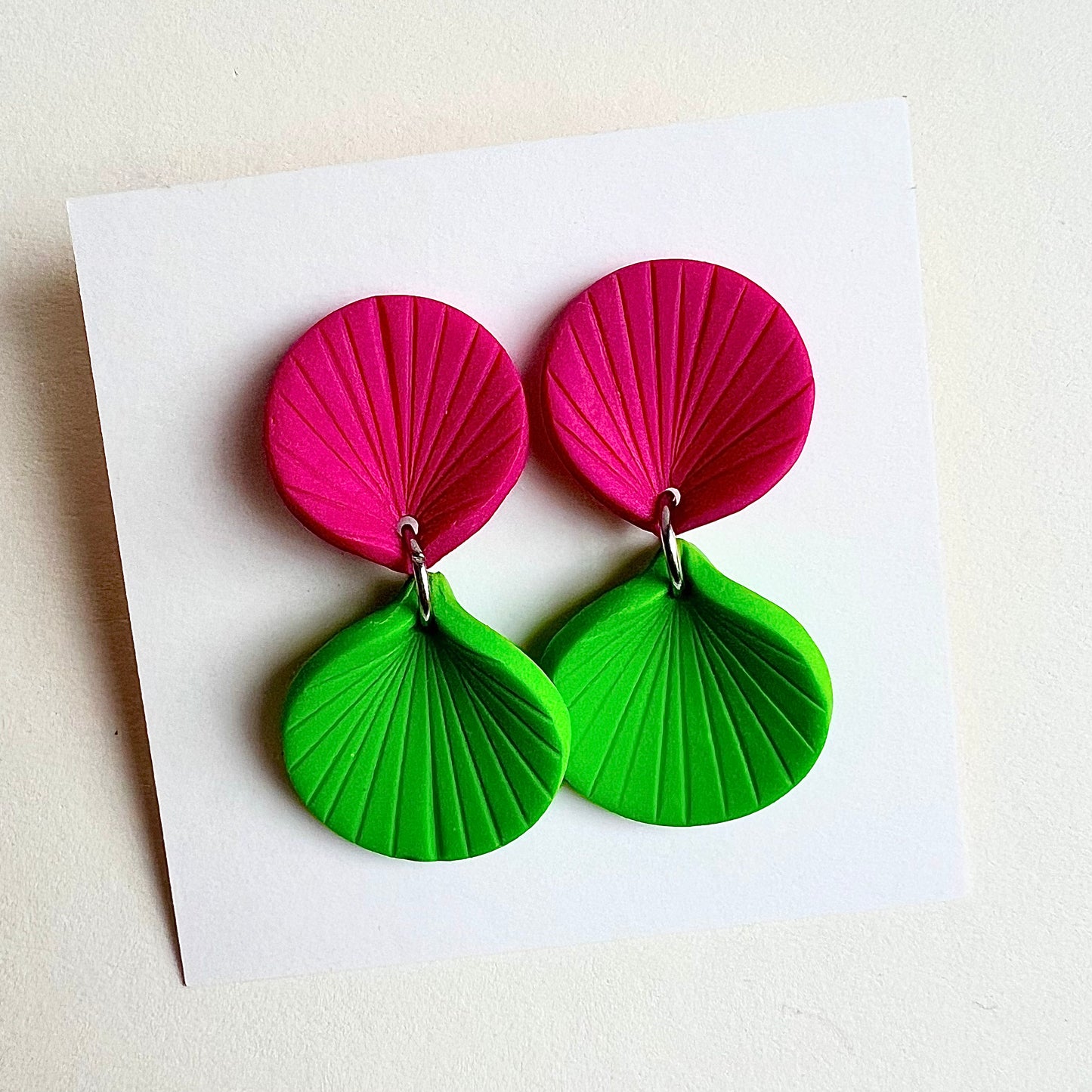 Colour-blocked earrings REI