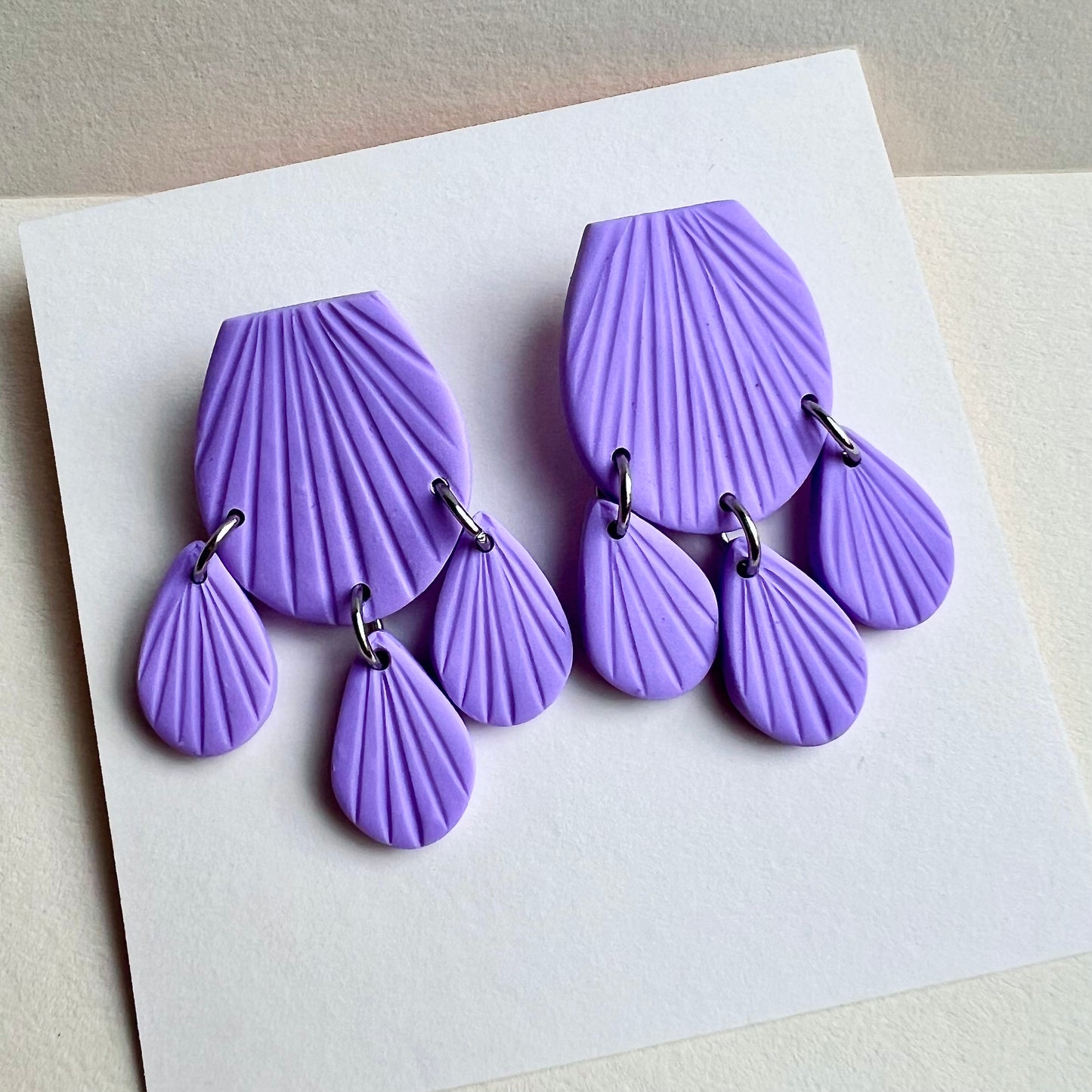 Short dangle earrings TIA