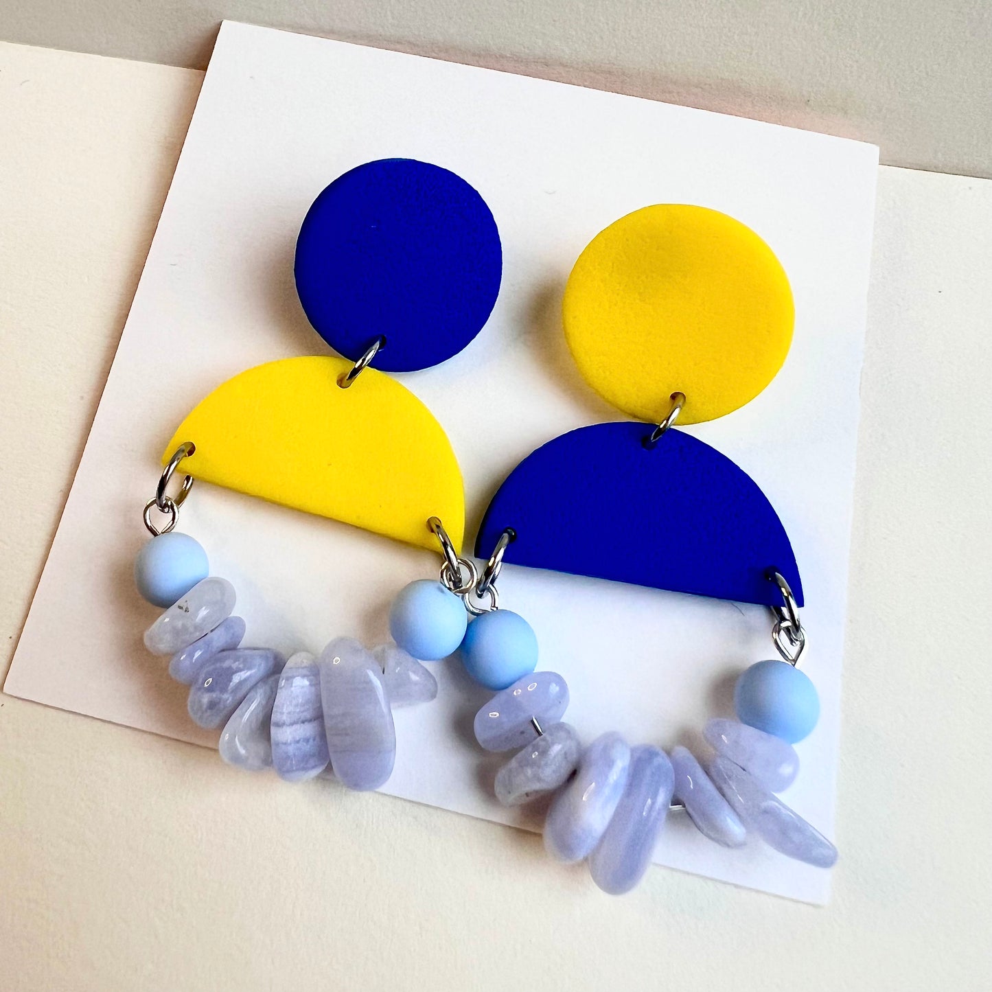 Dangle earrings FIN