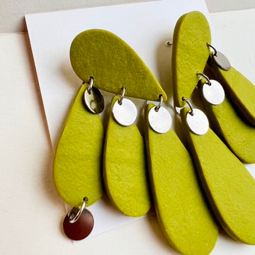 Teardrop chandelier earrings PIA