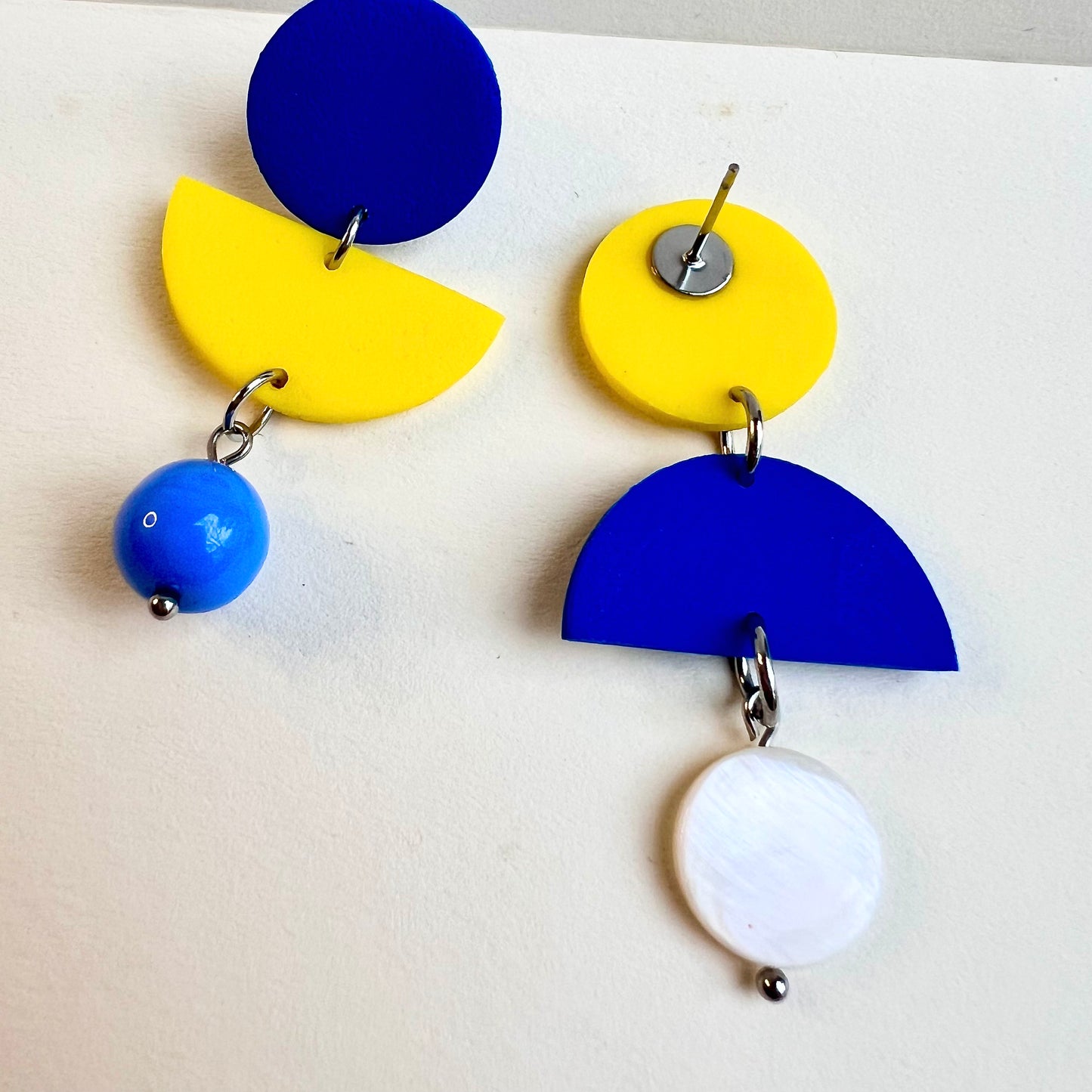 Dangle earrings FIN