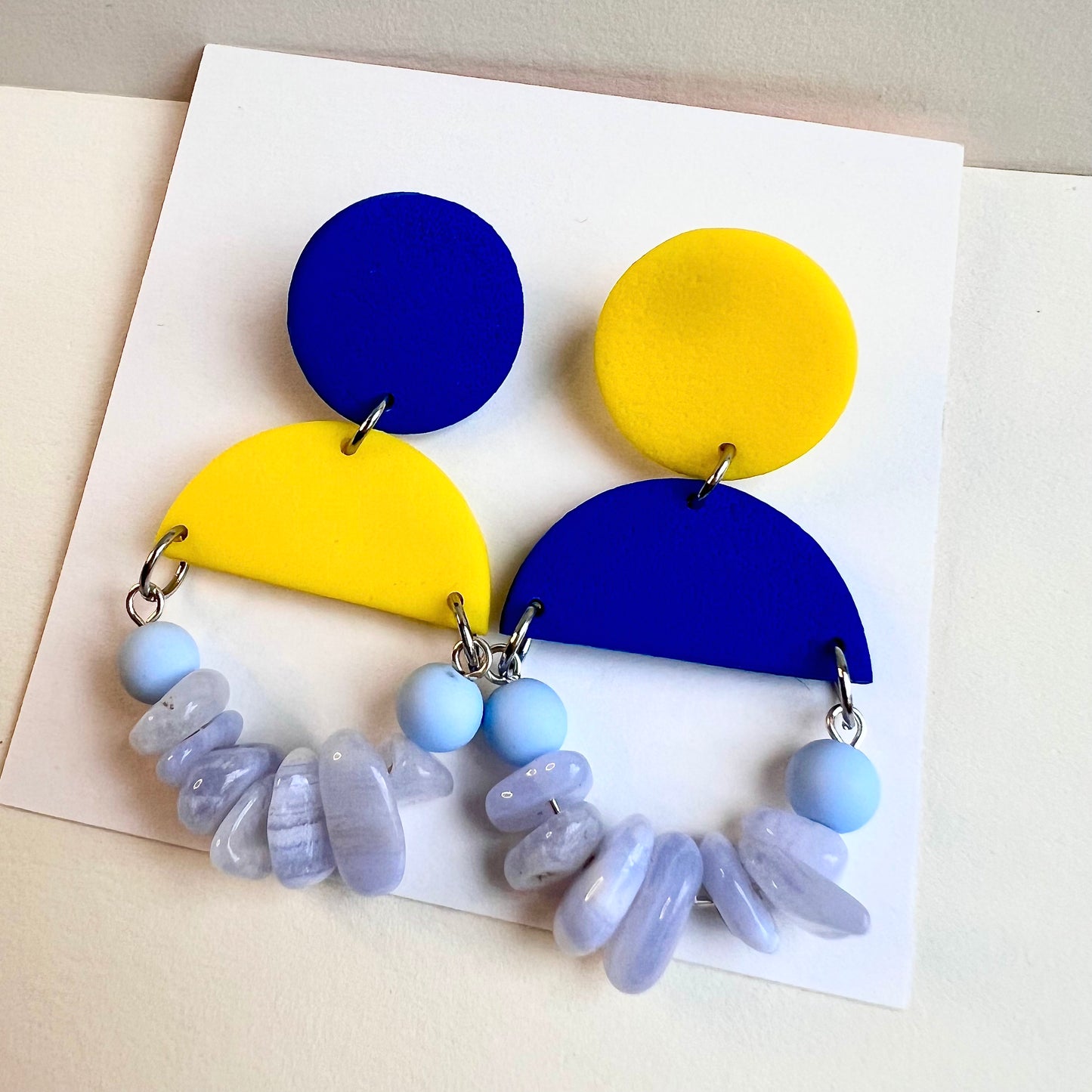 Dangle earrings FIN