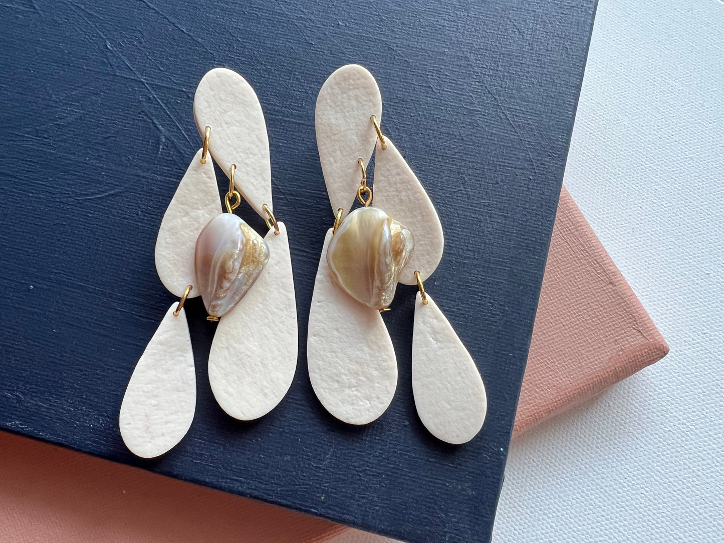 Cream-ivory short dangle earrings