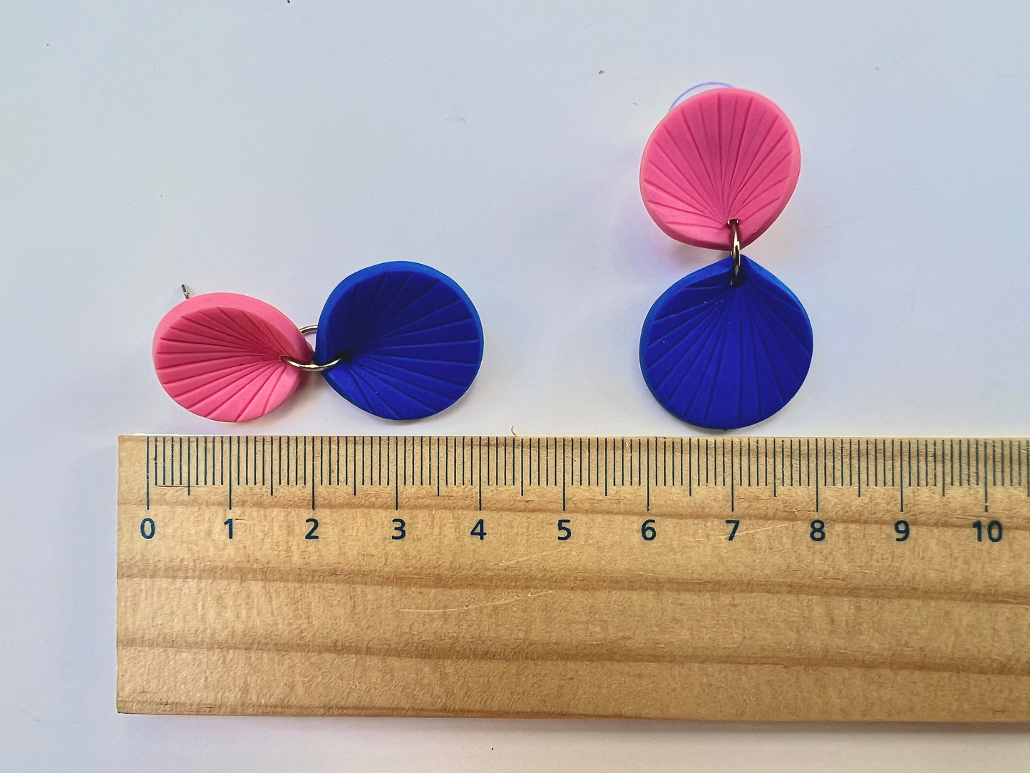 Colour-blocked earrings REI