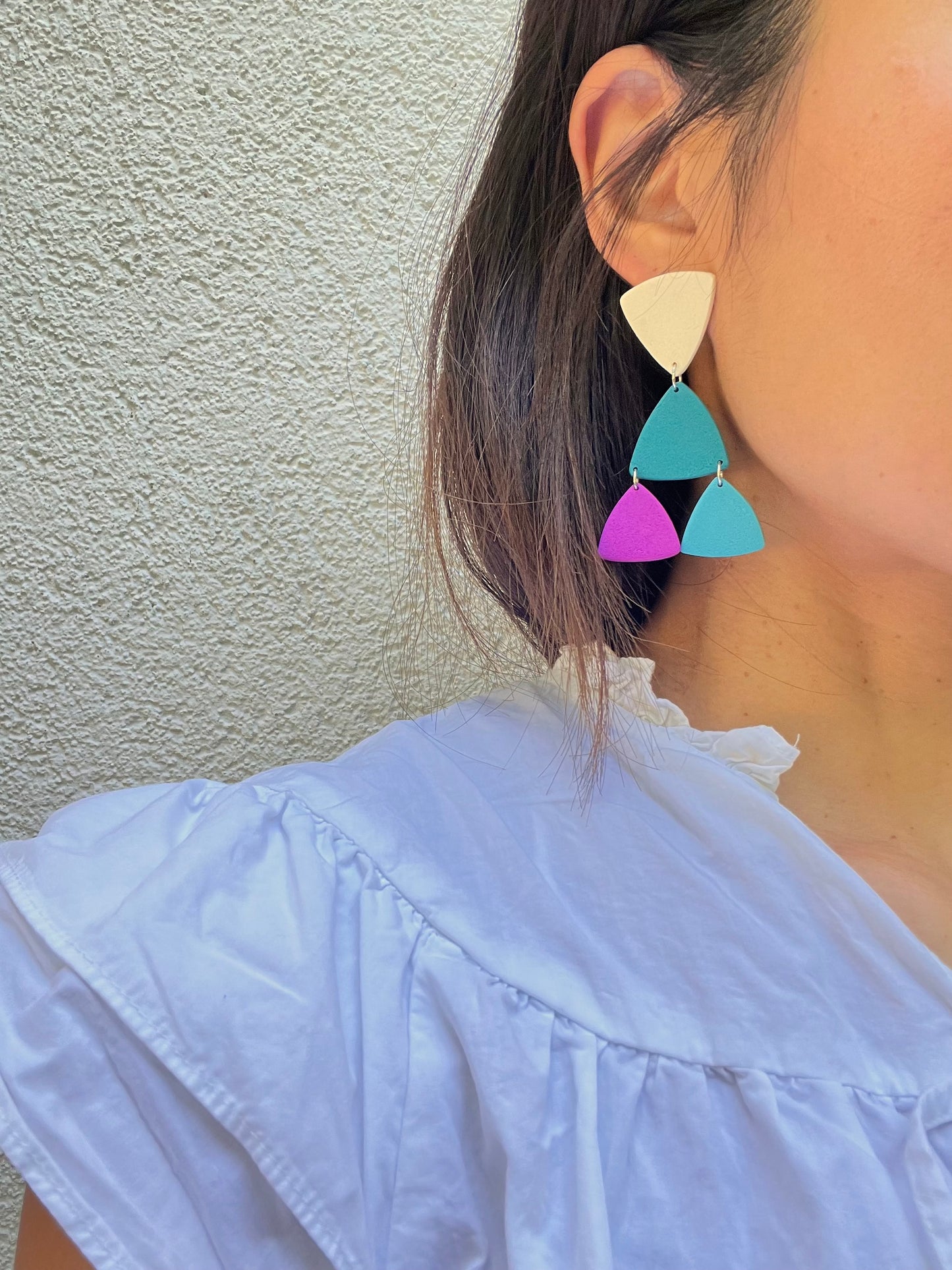 Chandelier triangle earrings TRIX