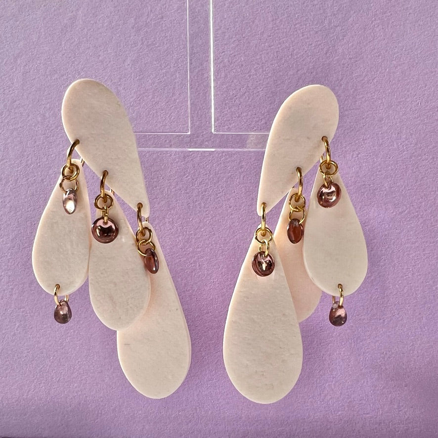 Teardrop chandelier earrings PIA