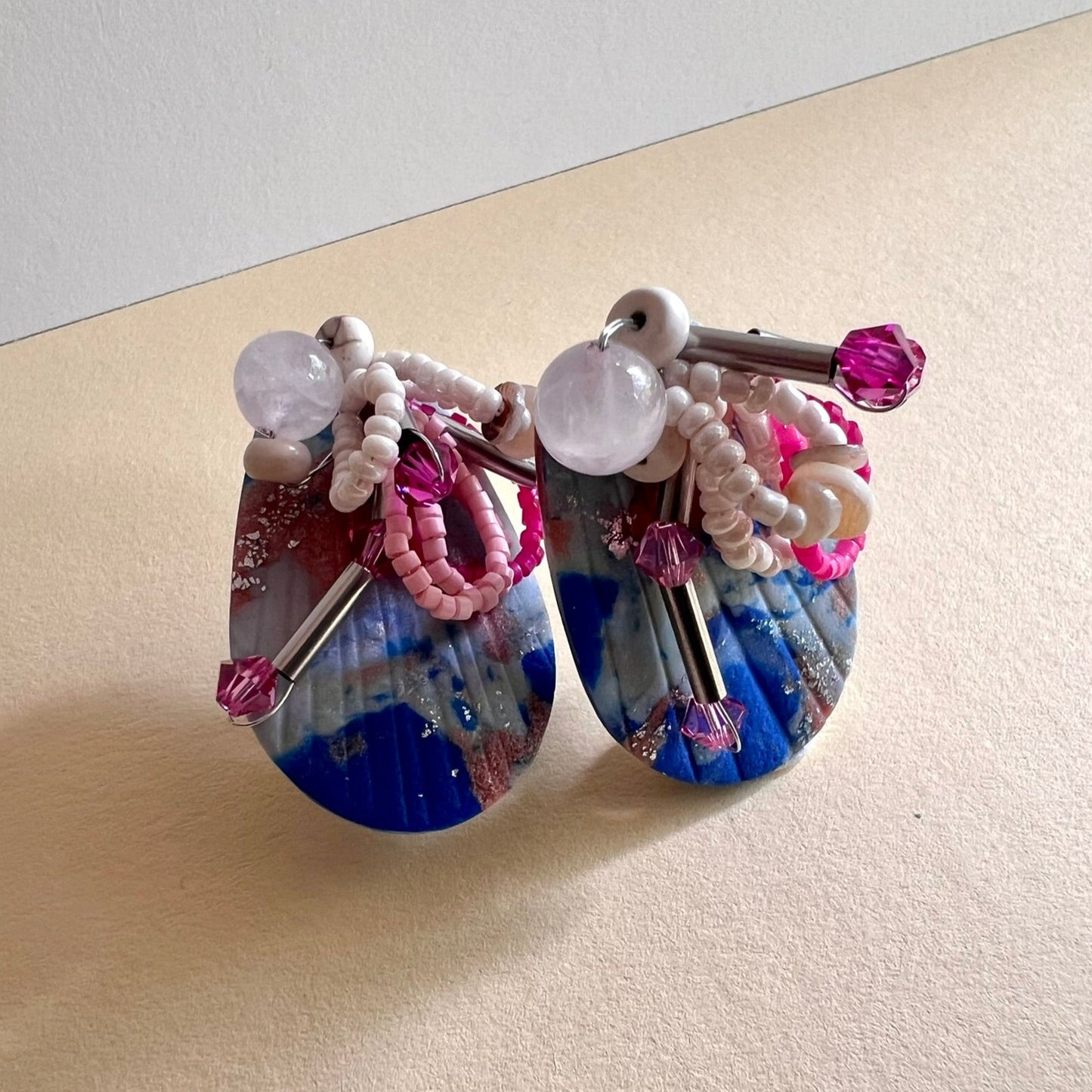 Clip-on earrings MIA