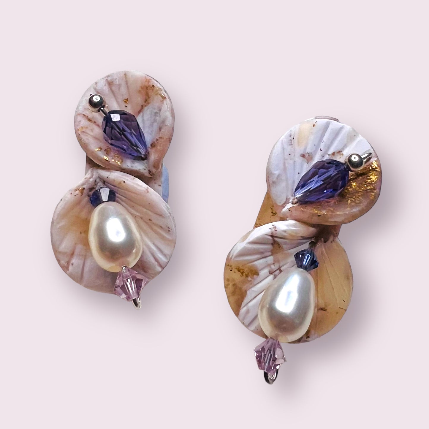 REI marbled jewelled earstuds