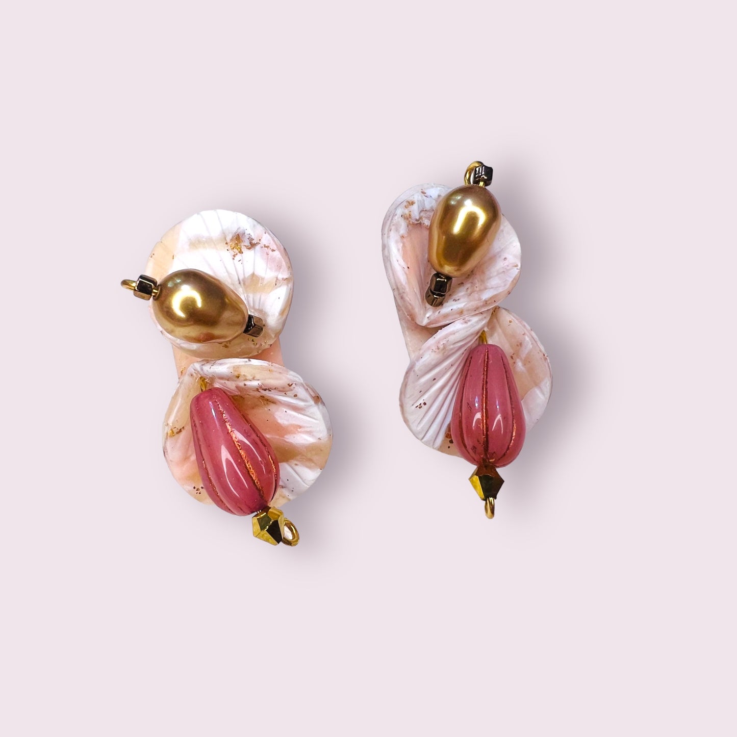 REI marbled jewelled earstuds