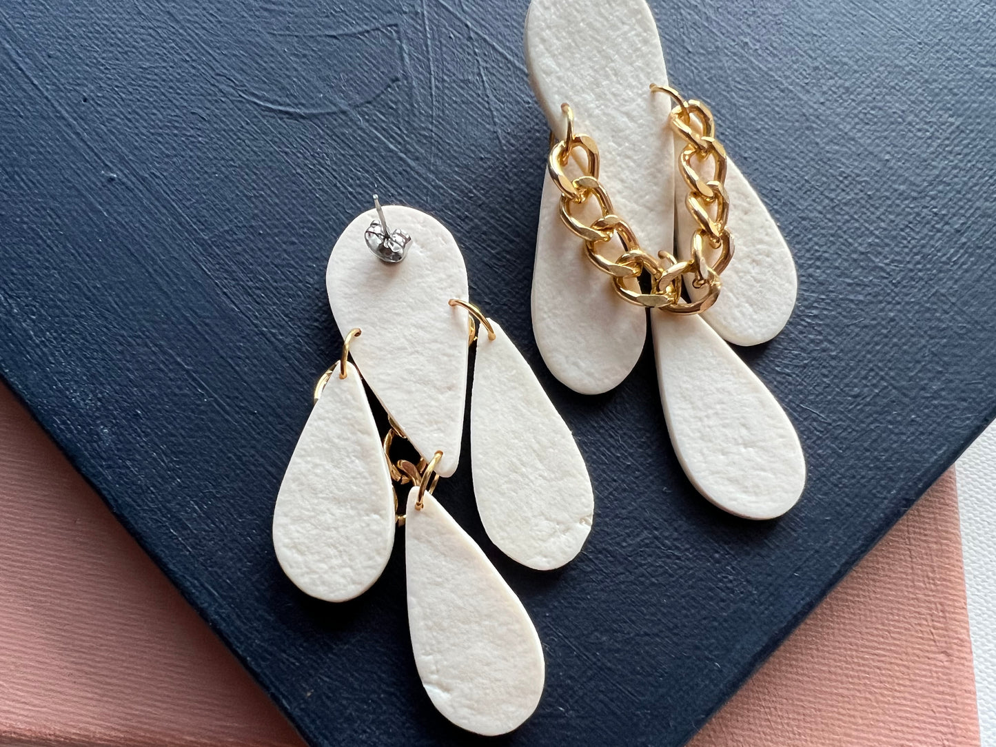 Cream-ivory short dangle earrings