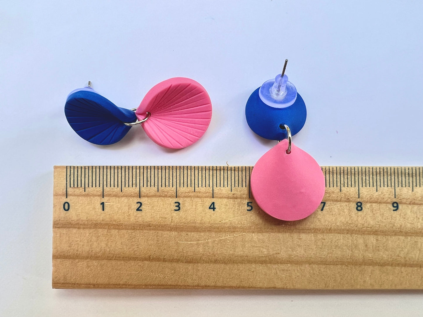 Colour-blocked earrings REI