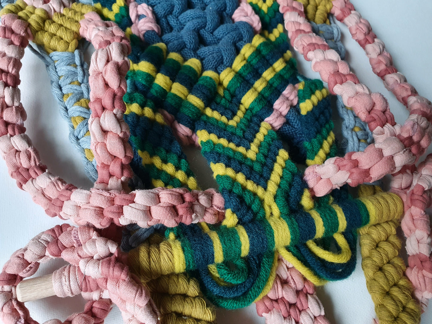 Macrame: "Ovaries”, 2021, 28cm x 64cm