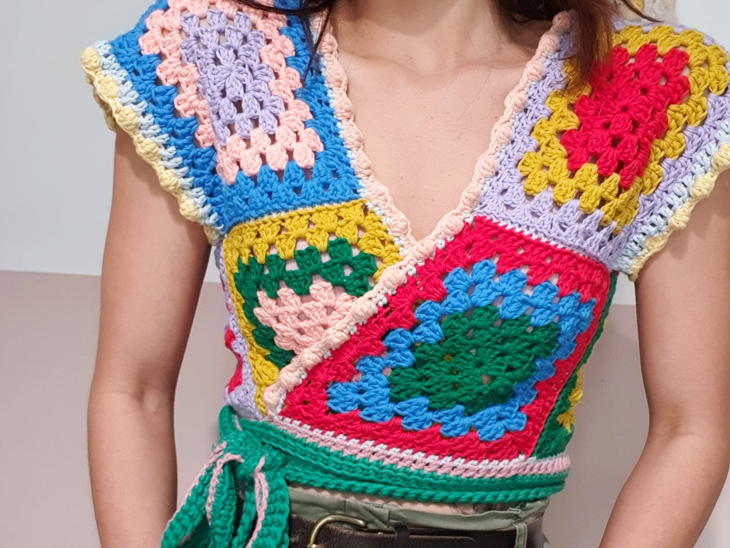 DIY crochet pattern: Rachel granny square Wrap Top