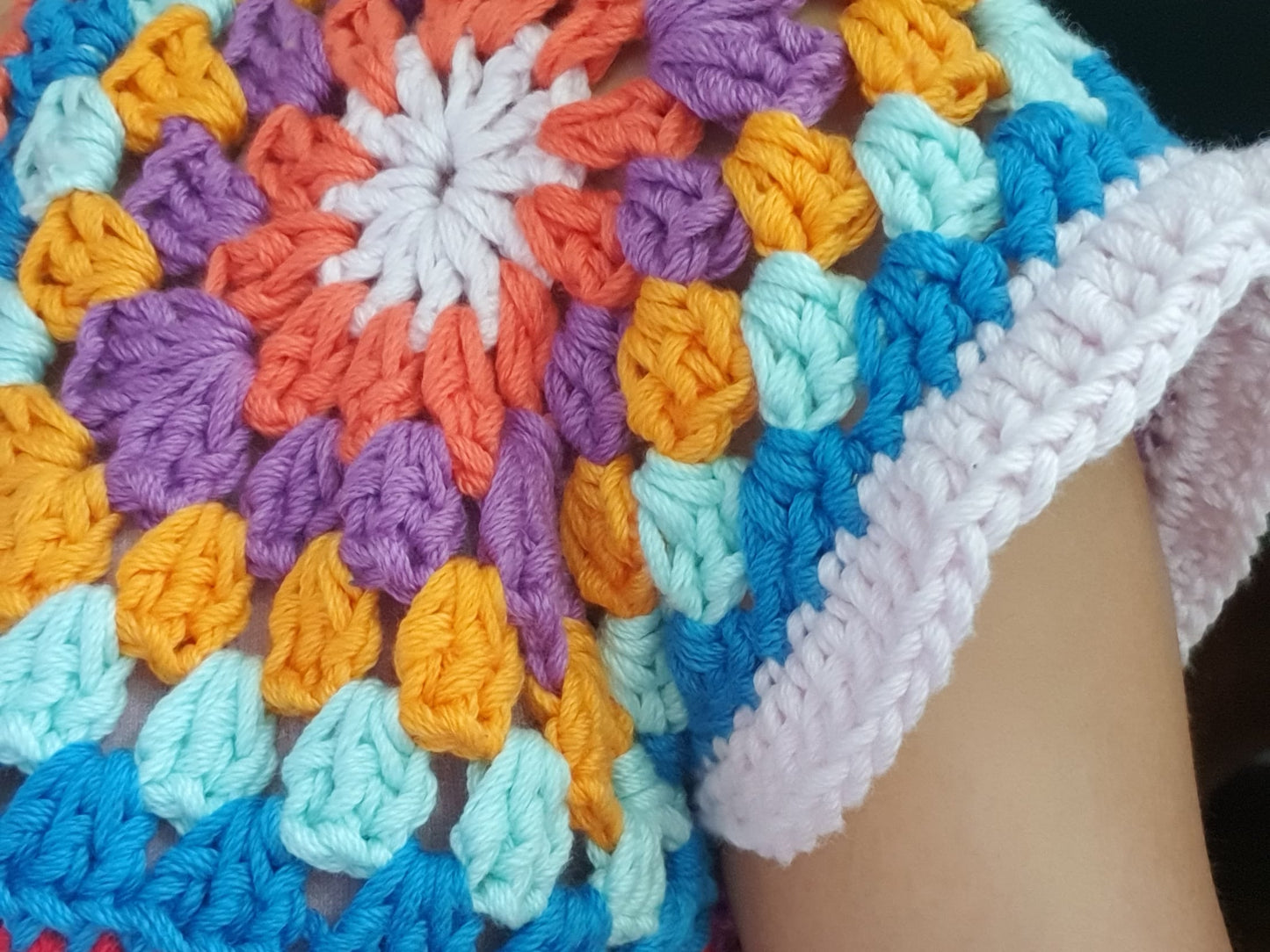 DIY crochet pattern: Rachel granny square Wrap Top